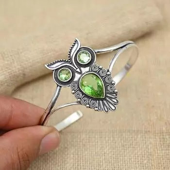 Стерлинговое серебро 925 пробы, зеленый аметист, великолепные ювелирные изделия из драгоценных камней, регулируемая манжета ручной работы 8 Inches зелёный