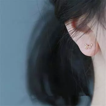 Стерлингового серебра 925 пробы, простые маленькие серьги-гвоздики с цветком, женские креативные модные ювелирные изделия с покрытием из 14-каратного золота серебряный