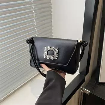 Стильная и простая маленькая квадратная сумка, повседневная сумка через плечо, популярная женская сумка этого года 2024, новая модная сумка-мессенджер чёрный