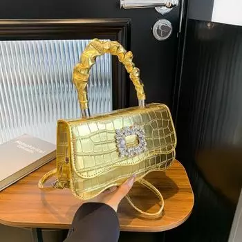 Стильная и простая маленькая квадратная сумка, модная и повседневная сумка через плечо, популярная сумка этого года 2024, новая простая сумка-мессенджер чёрный