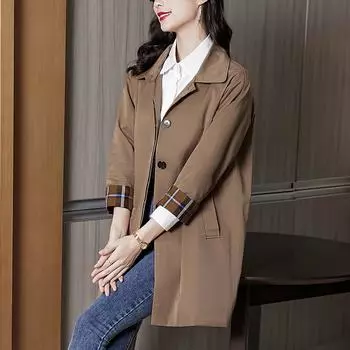 Стильная и удобная ветровка средней длины для весны и осени, размер плюс для женщин с пышными формами, тонкое пальто для мам среднего возраста M верблюд