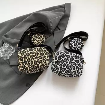 Стильная модная мягкая сумка с леопардовым принтом на одно плечо, маленькая квадратная сумка через плечо, повседневная уличная сумка для прогулок чёрный