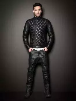 Стильная новая повседневная черная мужская куртка из овчины, натуральная байкерская кожа XS чёрный