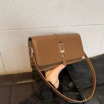 Стильная простая текстура нишевая дизайнерская сумка женская зимняя 2024 новая корейская версия повседневная сумка через плечо подмышкой белый