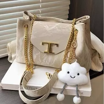 Стильная сумка-тоут из искусственной кожи большой вместимости с цепочным ремешком для женщин, магнитная застежка-пряжка, городской дизайн для повседневного использования чёрный