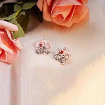 Стильные и милые серьги-гвоздики в виде цветка с двойной цветной масляной каплей розовый