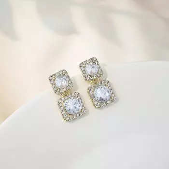 Стильные квадратные геометрические серьги со сверкающими цирконами для женского отпуска серебряный