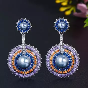 Стильные серьги-подвески WWJ большого круга серого цвета с разноцветным покрытием из кубического циркония разноцветный