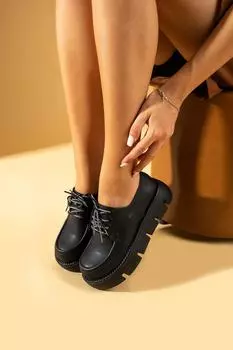 Стильные женские повседневные лоферы на шнуровке с высокой подошвой 54-103-23