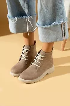 Стильные женские замшевые ботинки на шнуровке с удобной подошвой 60-1015-23Замша