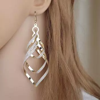 Стильные золотые многослойные серьги с матовым сердечком для женщин. Ярко сияйте в отпуске, стиль летних каникул, очаровательные летние аксессуары для ушей золотой