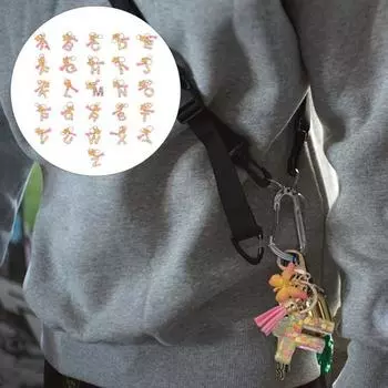 Стильный брелок с изысканными кисточками из смолы D