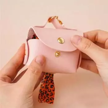 Стильный держатель для сумки для домашних животных из искусственной кожи, держатель для сумки для какашек для домашних животных с диспенсером для сумок для собак, портативная сумка для собачьих какашек, органайзер, принадлежности для домашних животных