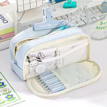 Стильный и практичный пенал большой вместимости с несколькими отделениями для хранения канцелярских принадлежностей. Пенал для школы.