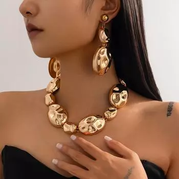 Стильный комплект из нестандартных металлических ожерелий: Европейский и американский блестящий плиссированный дизайн