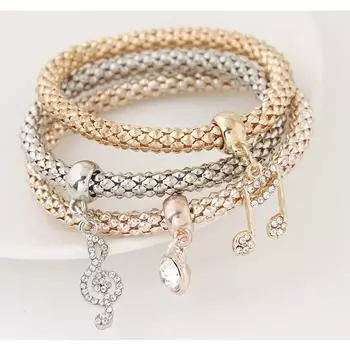 Стильный простой кулон в виде ноты с бриллиантами, трехцветная цепочка из кукурузы, многослойный браслет