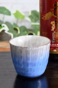 Стильный сакэ Кутани сётю японский столовый прибор, сделанный в Японии, чашка, посуда, керамика, стекло, глазурь, синий, бренд, столовые приборы, синий