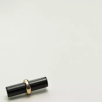 Стиль знаменитости смола длинная колонна металлическое кольцо пуговицы для одежды осень и зима майяр пальто декоративные пуговицы 1 #[cylindrical gold ring black] 45x10mm