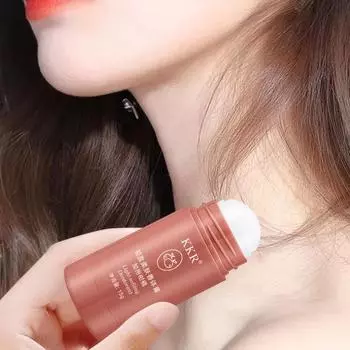 Стойкий ароматный твердый бальзам для мужчин и женщин. Он имеет легкий аромат, свежий и натуральный, его можно взять с собой куда угодно. 1216-Kyoto Cedar