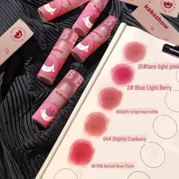 Strawberry Bear Матовая бархатная помада для губ: Модная отбеливающая помада для студентов и влиятельных людей null синий