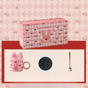 Strawberry Rabbit Ceramic Mug Souvenir Gift High Value Warm Water Cup with Cover Autumn and Winter Business Event Gift 401-500ml