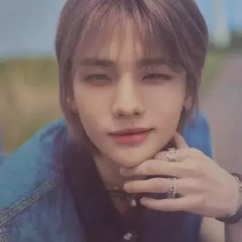 Stray Kids Skis Jeju Выставка Отдых в Чеджу Hyunjin Poca Migongpo