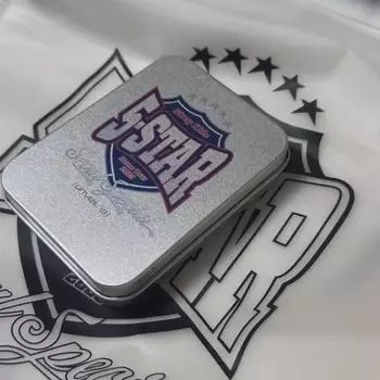 Straykids 2023 представляют первую фотокарточку Con Stayzone Straykids