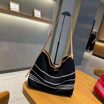 Stripe Cloth Bag Women s Bag 2025 Popular Casual Bag High Quality Original Design Simple Western Style Shoulder Bag Messenger Bag Big Niujiao 25167 Middle Blue and White