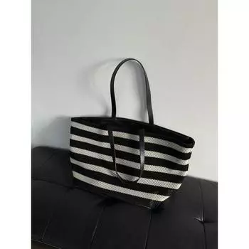Stripes Woven Tote Bag Female 2025 New Arrival Tide Large Capacity Casual Vacation Bag Idle Style Commuter Shoulder Bag Black