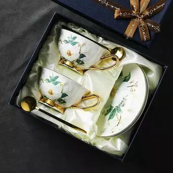 Строго отобранный европейский набор кофейных чашек, керамическая кружка Camellia, маленькая изысканная керамическая костяная фарфоровая европейская роскошная подарочная коробка 201-300ml