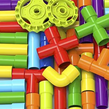 Строительство путем сращивания водопроводных труб с помощью строительных блоков DIY Toys