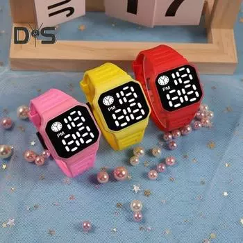 Студенческие светодиодные цифровые часы Пресс-тип Квадратный циферблат Большой разборчивый экран Высокая точность Регулируемый силиконовый ремешок Унисекс Детские спортивные наручные часы