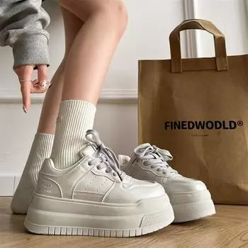 Students increase height, lightweight thick-soled white shoes, women s 2025 new popular versatile commuter leisure sports board shoes 35 белый