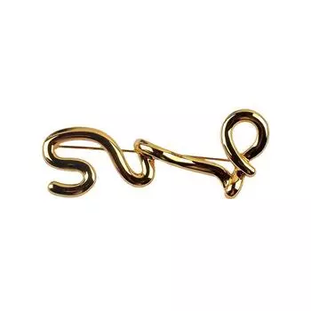 Sturdy Alloy Letter Brooch Accessory for Fashion Enthusiasts Seek Individuality In Daily Wear and Special Event