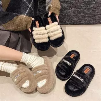 Stylish casual rhinestone slippers women s 2024 new outer wear one-word fluffy mop autumn and winter wear warm thick-bottomed cotton mop 35 чёрный