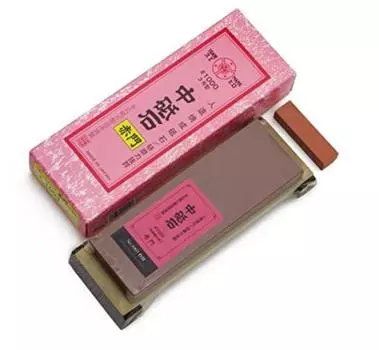 Suehiro General Use Medium Whetstone Red with Rubber Feet PC Stand 1003 красный