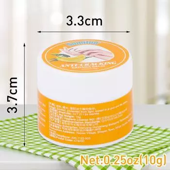 Sumifun Banana Moisturizing Plaster Восстанавливающий крем для потрескавшейся кожи, глубоко увлажняющий и отшелушивающий 10g
