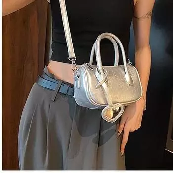 Сумка 2024 года, новая сумка, высококачественная текстура, нишевая сумка-мессенджер, модная универсальная летняя серебряная сумка через плечо серебряный