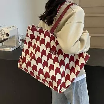 Сумка большой вместимости с геометрическим контрастом Большая вместительная сумка через плечо для пригородных поездок чёрный