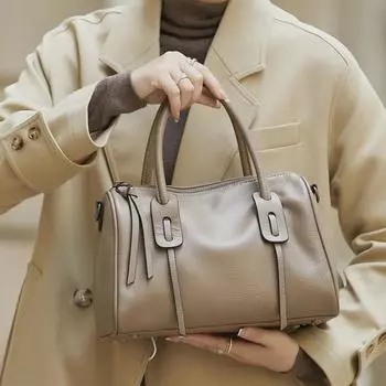 Сумка Boston Pillow из натуральной кожи - мода весна/осень 2025 г., женская сумка на одно плечо для поездок на работу 28x13x19 cm чёрный