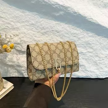 Сумка-цепочка 2024, новая сумка-мессенджер в стиле ретро с принтом, повседневная модная сумка в иностранном стиле, маленькая квадратная сумка через подмышку чёрный