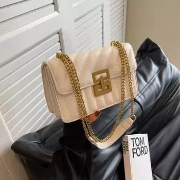 Сумка-цепочка женская 2024 новый нишевый дизайн высококачественная сумка-мессенджер через плечо популярная маленькая квадратная сумка чёрный