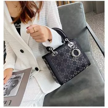 Сумка-чехол для переноски принцессы Дианы с бриллиантами 2023 года: Элегантная маленькая банкетка со стразами и модная сумочка для женщин