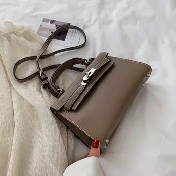 Сумка через плечо из искусственной кожи. Дизайнерская маленькая сумочка. Повседневная сумка через плечо.