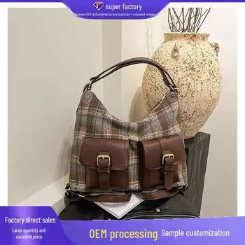 «Сумка через плечо из шерсти в стиле ретро 2024 года контрастного цвета — трансграничная мода на осень/зиму» чёрный