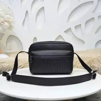 Сумка через плечо на одно плечо, новая модная брендовая кожаная плетеная сумка через плечо, маленькая горизонтальная повседневная мужская сумка 25.5x17x8 чёрный