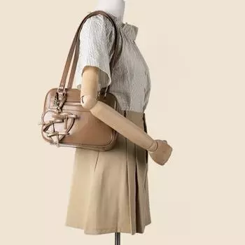 Сумка через плечо Niche Style Love Bow Маленькая квадратная сумка Женская сумка через плечо Commuter Premium Touch Bag хаки