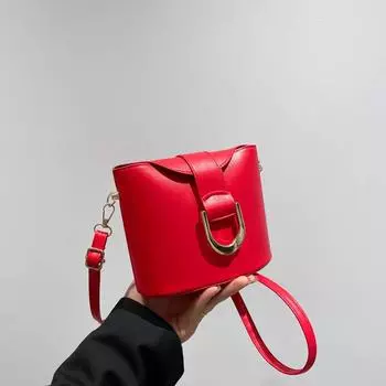 Сумка через плечо Нишевый дизайн Ретро Замок-подкова Сумка-мессенджер Сумка-ведро Трендовая женская сумка красный