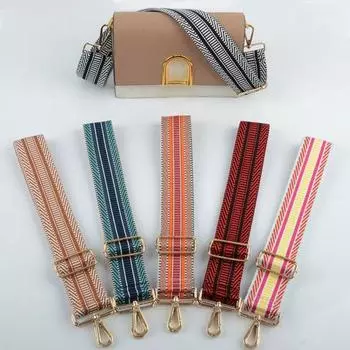 Сумка через плечо с регулируемым ремешком и расширенным полосатым принтом с карабином на одно плечо. зелёный