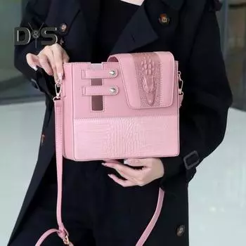 Сумка через плечо с утепленной подкладкой, текстура крокодиловой кожи, регулируемый ремень, держатель для бутылки с водой, однотонная сумка из искусственной кожи для путешествий и поездок на работу розовый